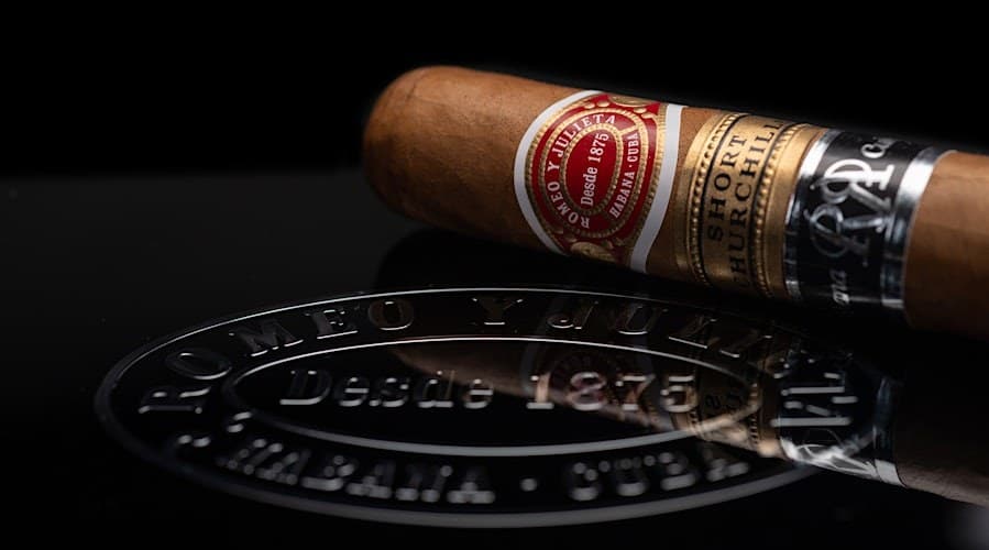 Romeo Y Julieta Short Churchill RR 羅密歐與朱麗葉短丘吉爾RR珍藏 3支/盒